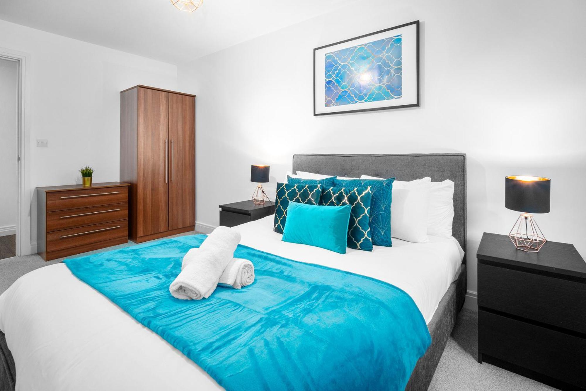 New Luxe Apartment - Secure Parking - Birmingham City Centre - Netflix - Wifi - Top Rated - 54M Exterior photo